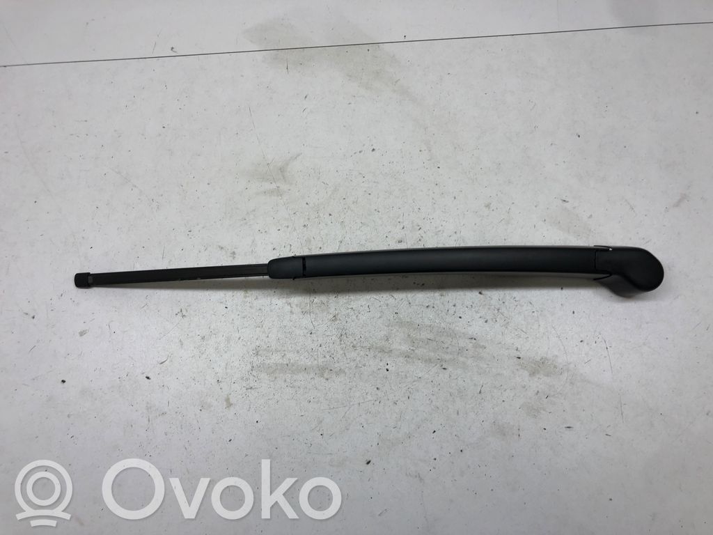 Skoda Octavia Mk2 (1Z) Ramię wycieraczki szyby tylnej 