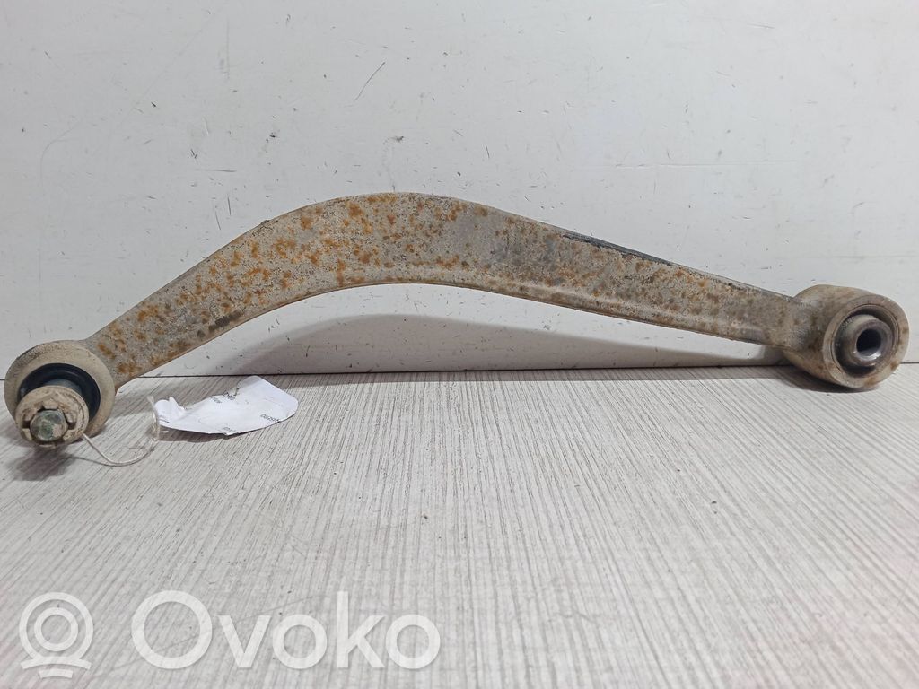 KIA Carnival Querlenker hinten 
