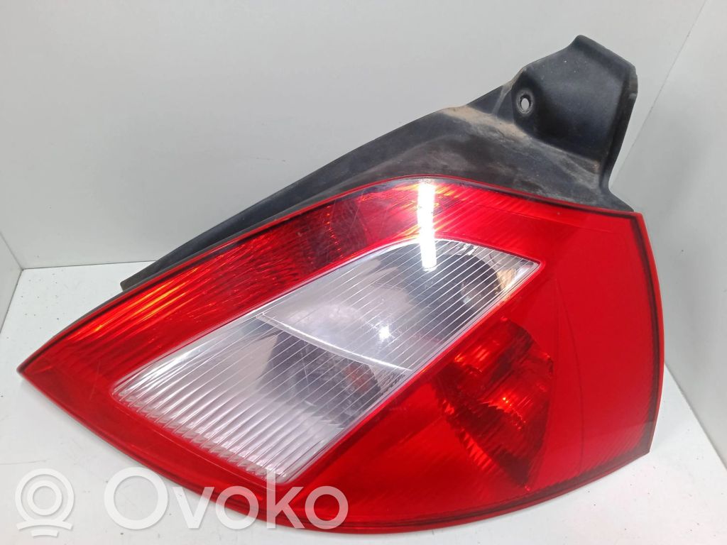 Takavalot   8200073237