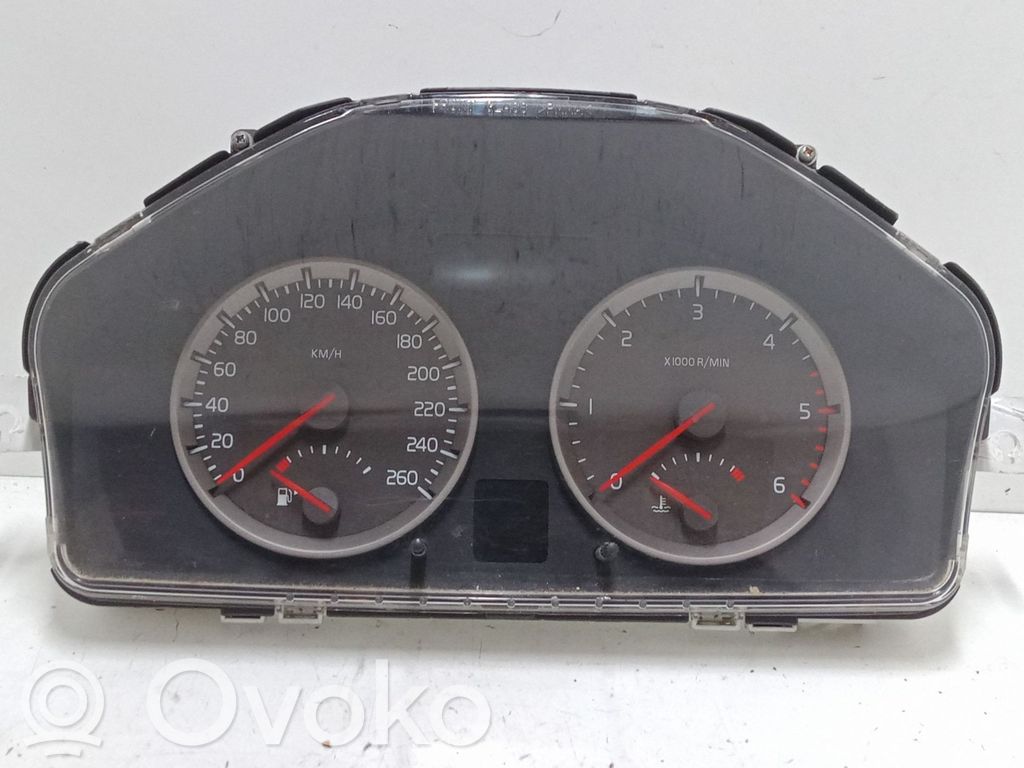 Volvo V50 Speedometer (instrument cluster) 