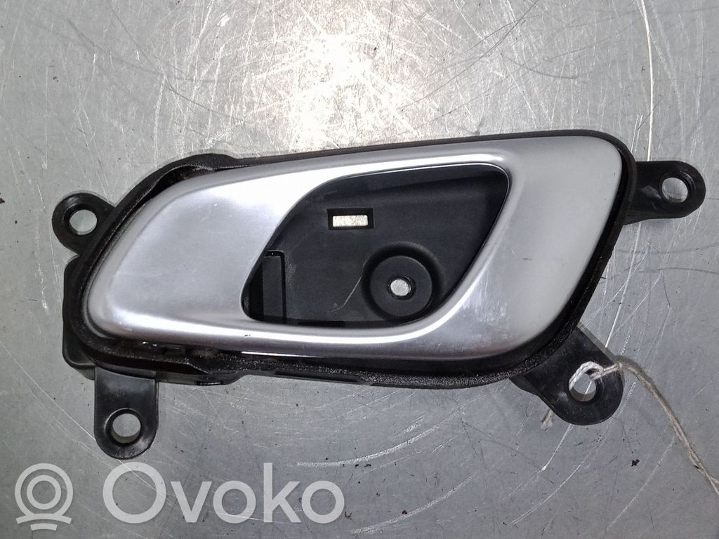 Rear door interior handle