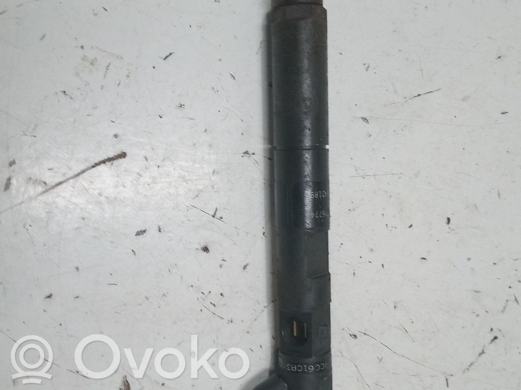 Inyector de combustible   EJBR05101D