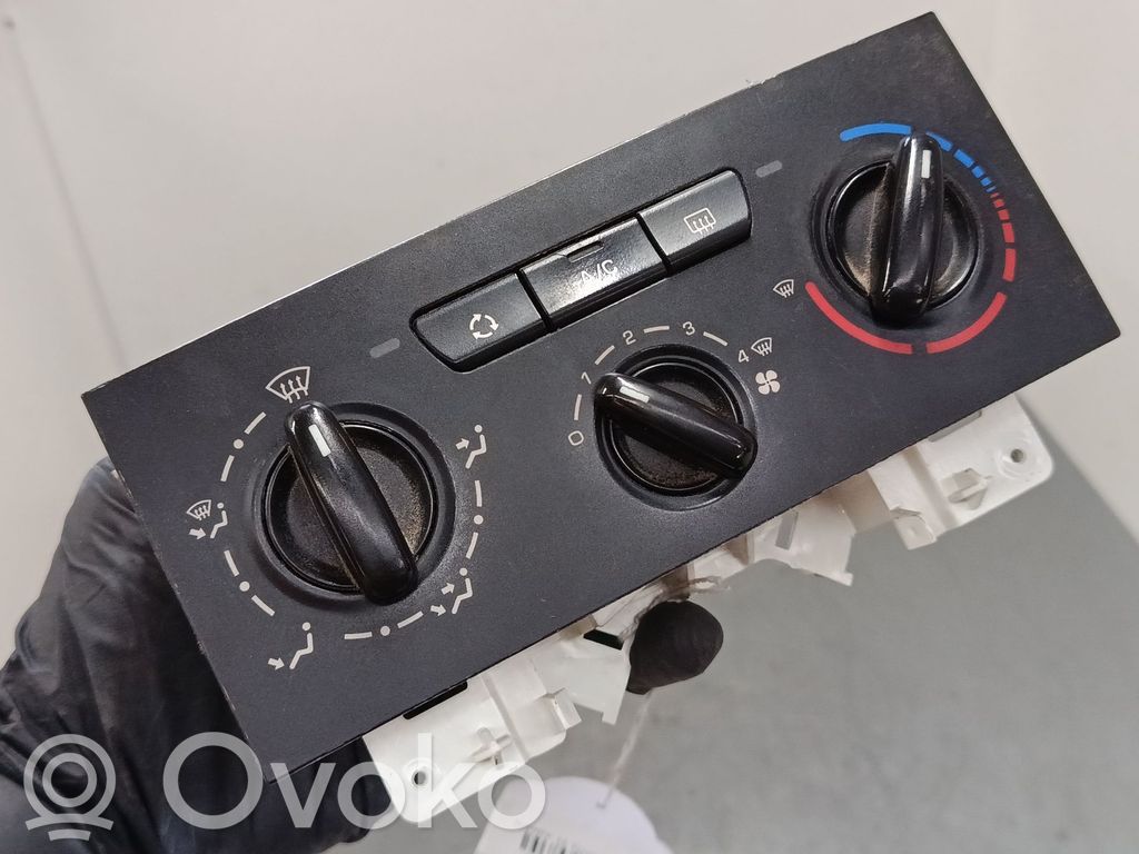 Unidad de control/módulo del aire acondicionado   170740100