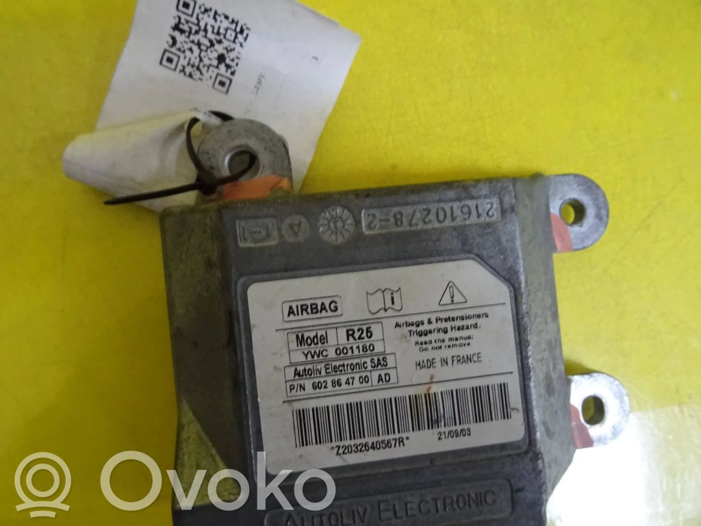 Airbag control unit/module   YWC001180,216102782