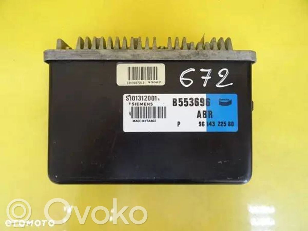 Peugeot 405 Engine control unit/module 