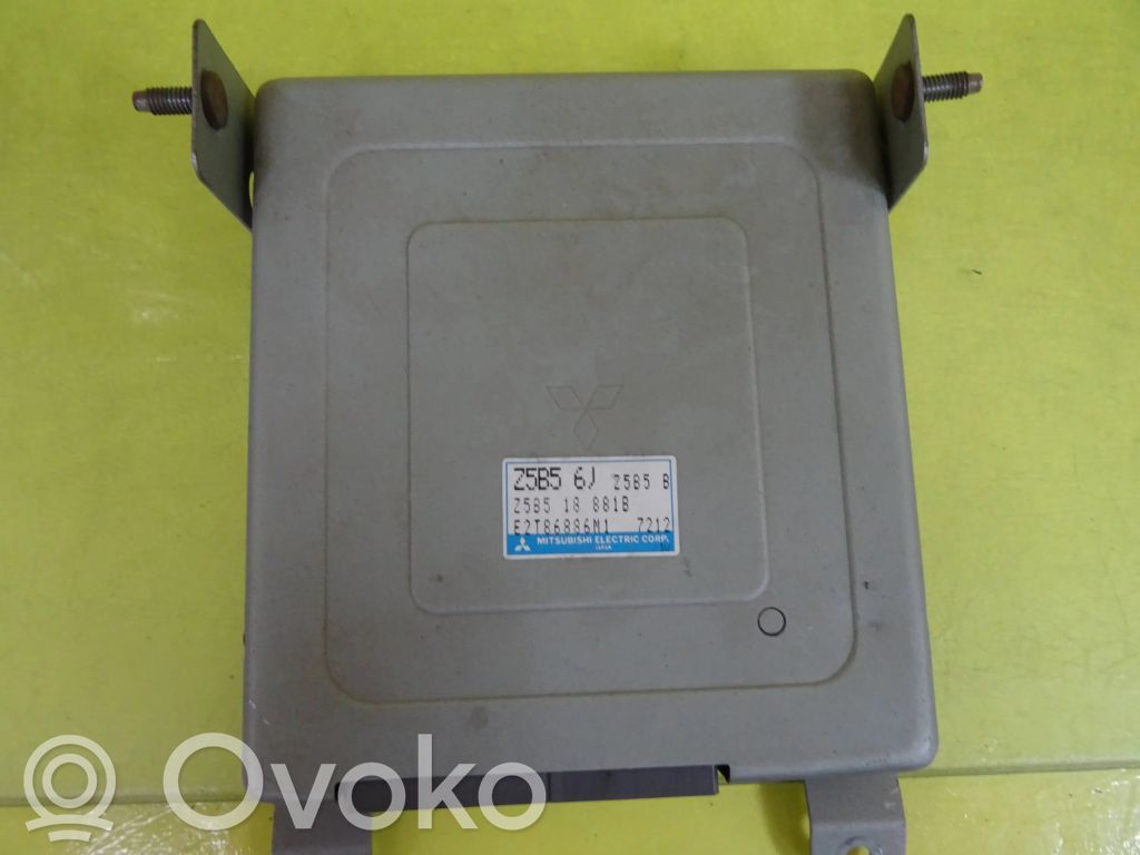 Engine control unit/module   E2T86886M1,Z5B56J