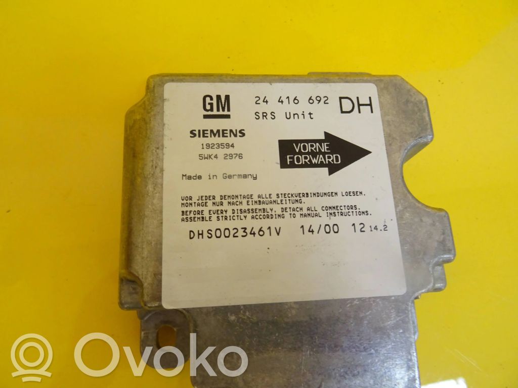 Opel Corsa B Airbag control unit/module 