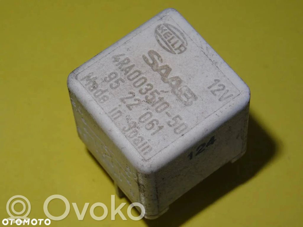 Saab 9-5 Kita rėlė 