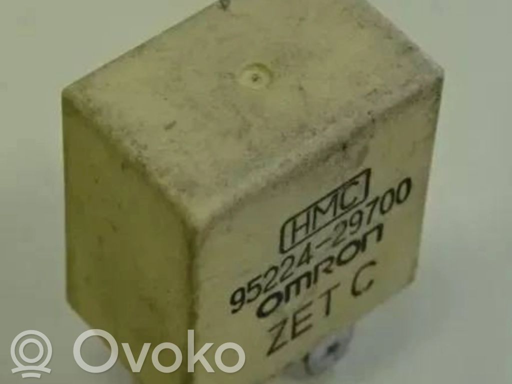 Hyundai Trajet Muu rele 