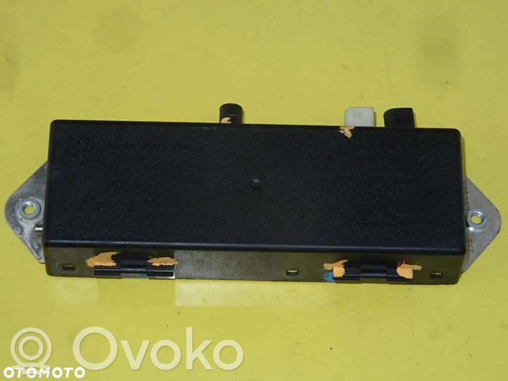 BMW 3 E36 Antenos stiprintuvas 