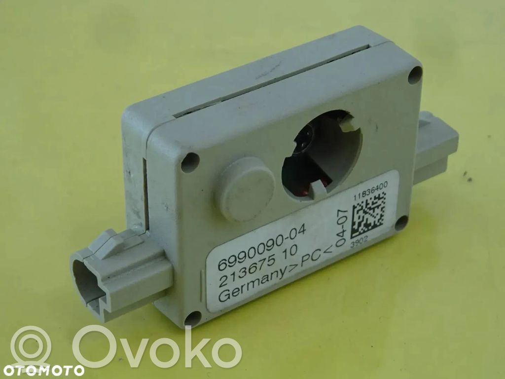 Antenas pastiprinātājs   699009004,699009004
