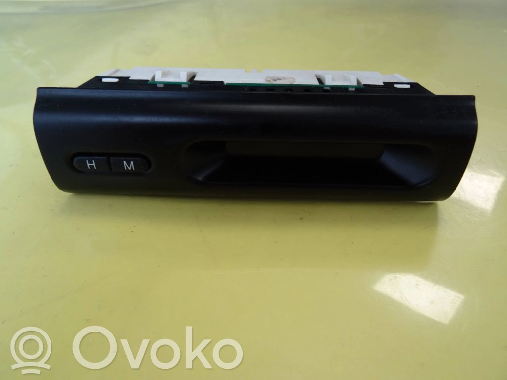 Ford Mondeo MK I Screen/display/small screen 