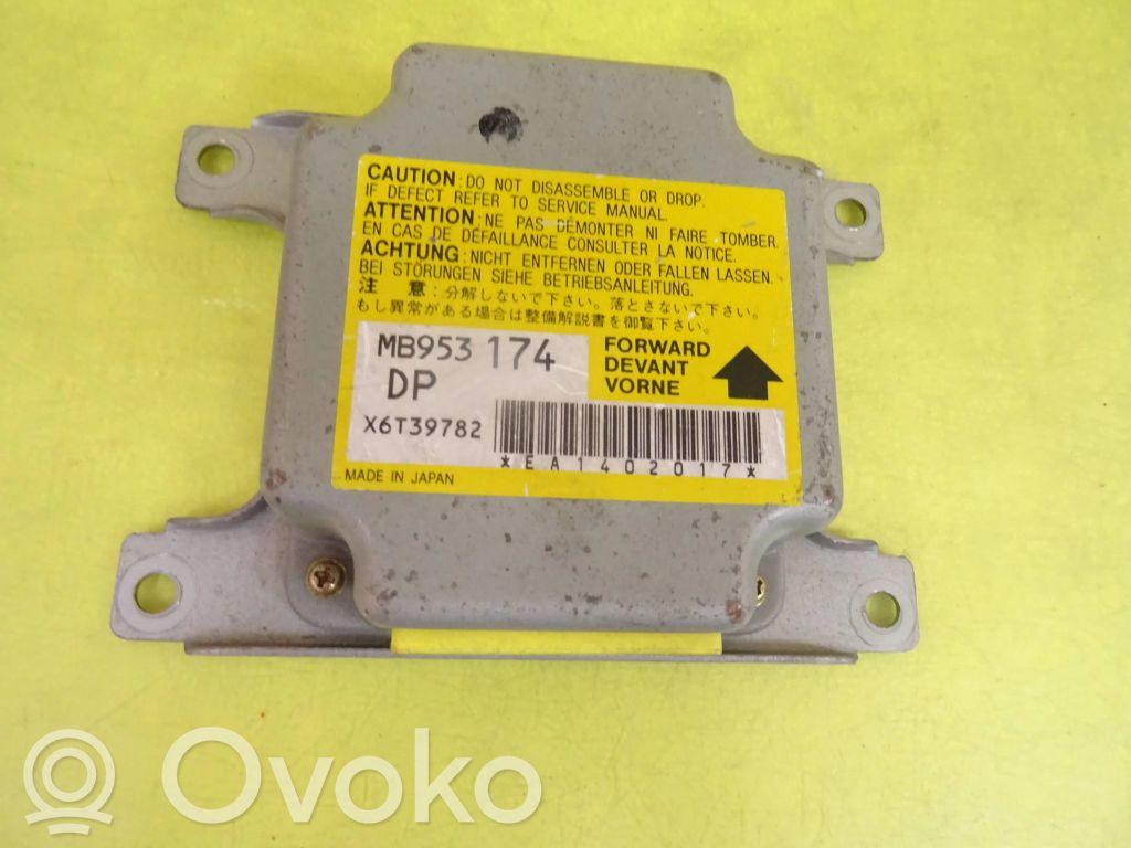 Mitsubishi Colt Airbag control unit/module 