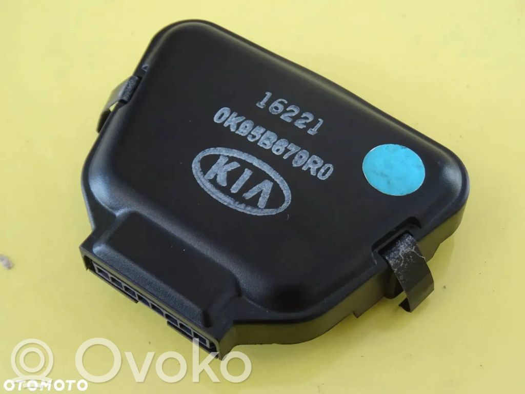 KIA Carnival Датчик дождя 