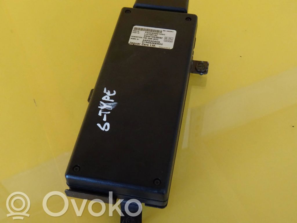 Unité de commande, module téléphone   XW4F19K350BF,LJC7301AC