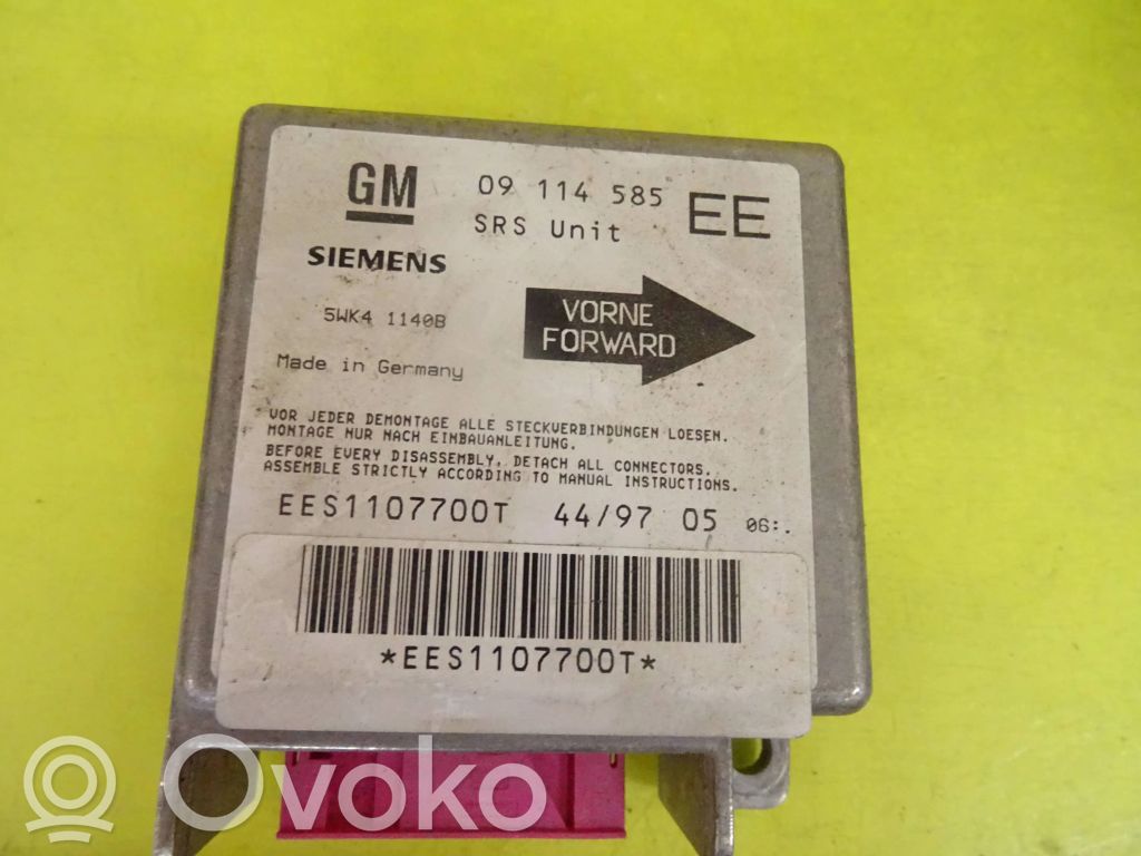 Opel Corsa B Airbag control unit/module 