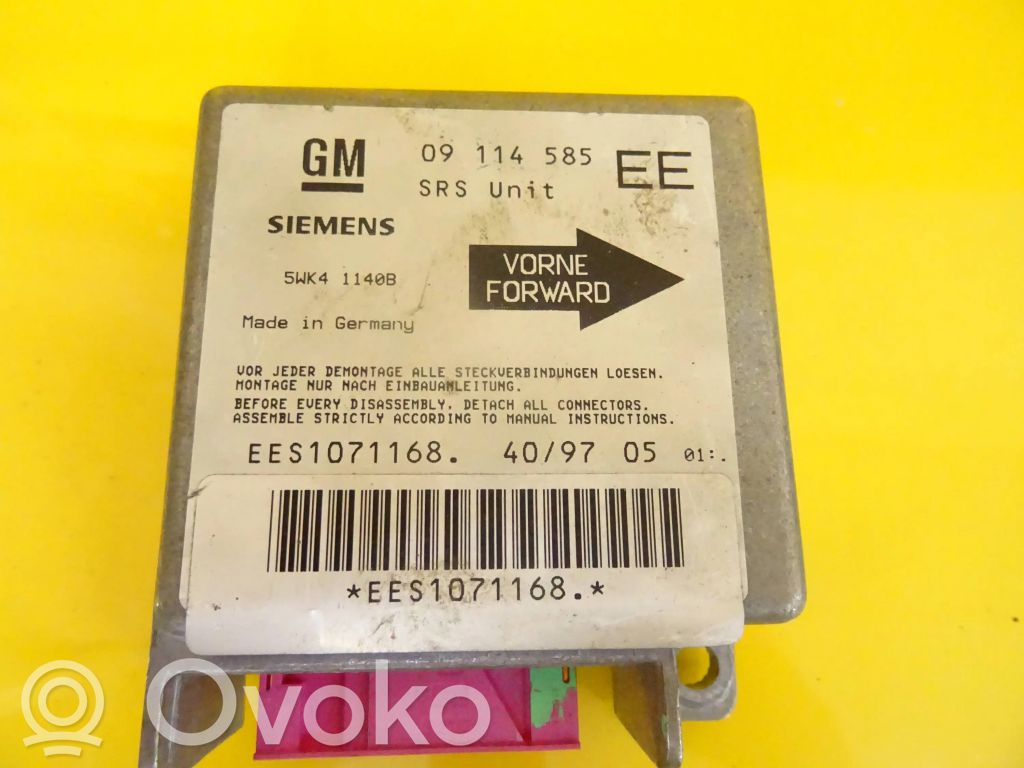 Opel Corsa B Airbag control unit/module 
