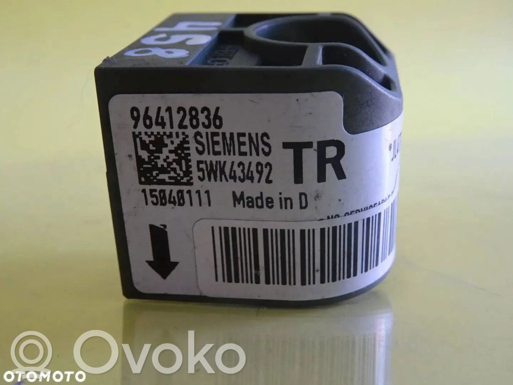 Chevrolet Evanda Airbagsensor Crashsensor Drucksensor 