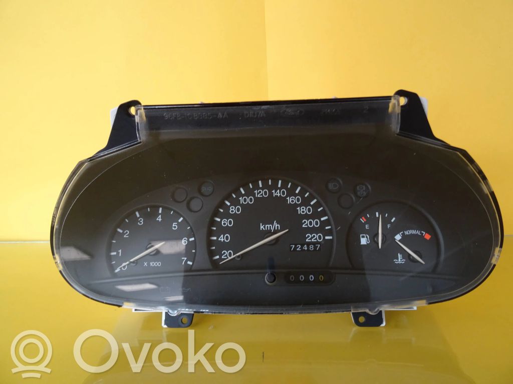 Ford Escort Speedometer (instrument cluster) 