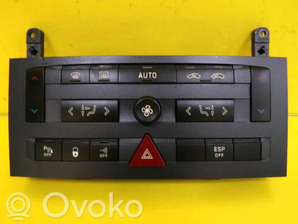Peugeot 407 Climate control unit 