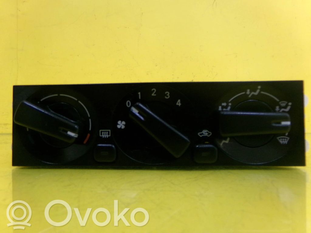 Mitsubishi Space Star Climate control unit 