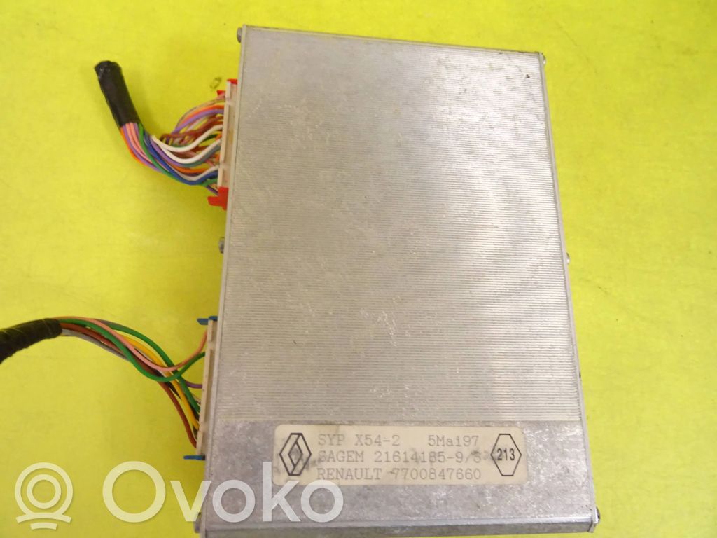 Renault Safrane Engine control unit/module 
