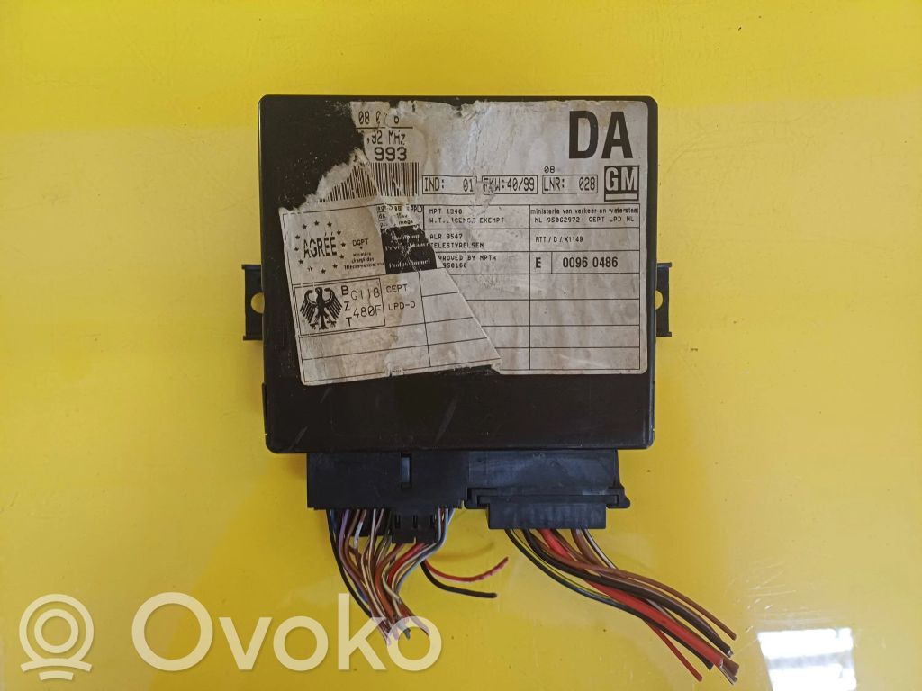 Opel Vectra B Centrālās atslēgas vadības bloks 