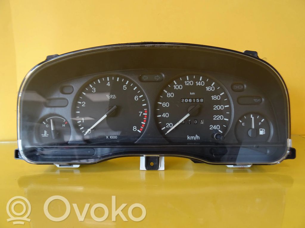 Geschwindigkeitsmesser Cockpit   98BB10849EVB