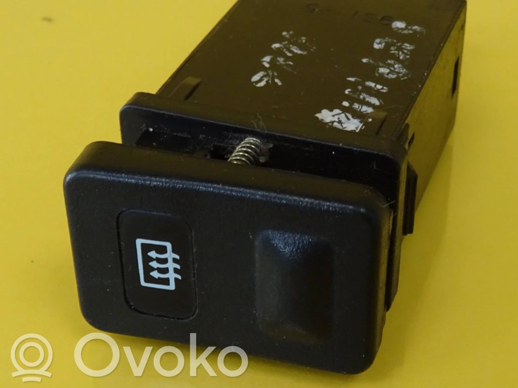 Windscreen/window heater switch