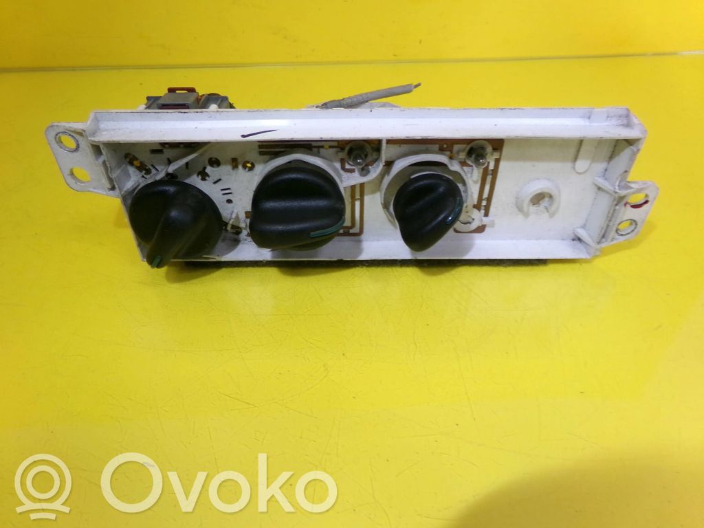 Chrysler PT Cruiser Climate control unit 
