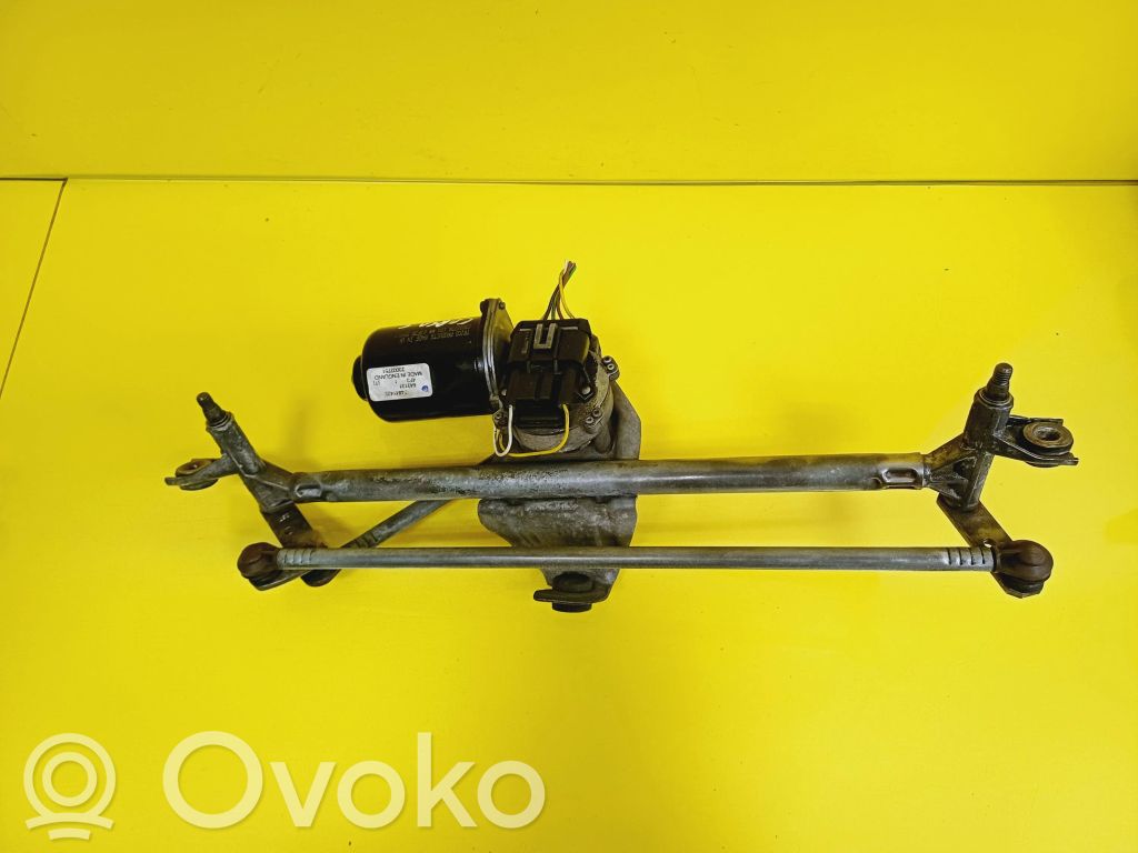 Opel Corsa C Front wiper linkage and motor 