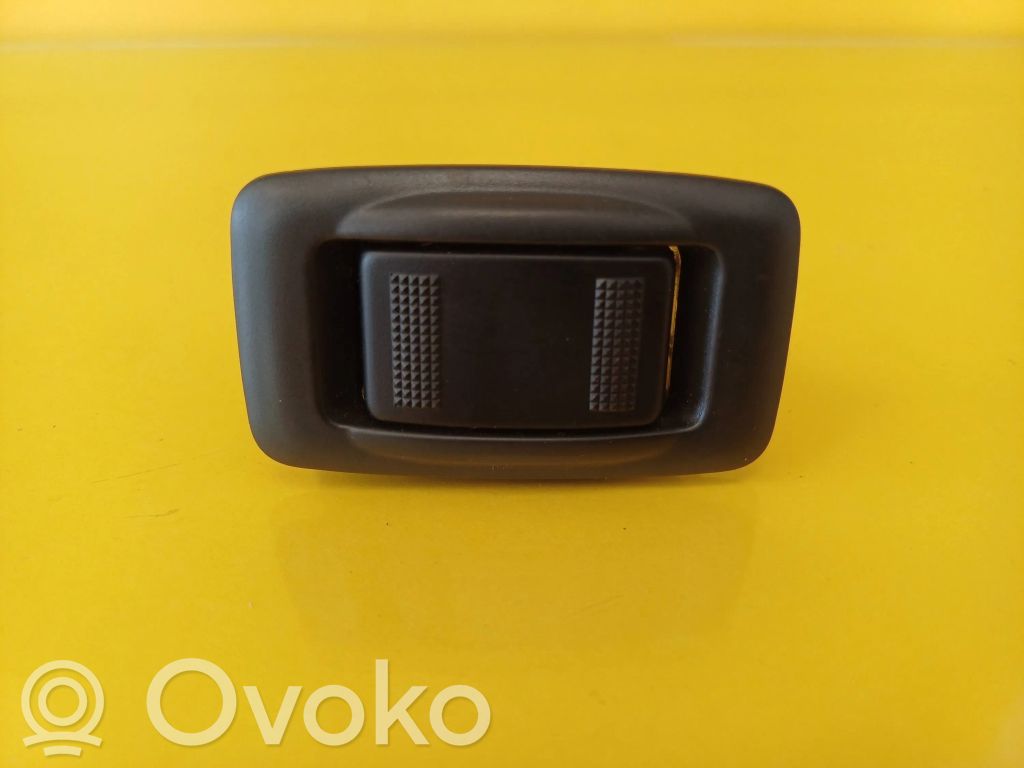 Mazda 626 Electric window control switch 