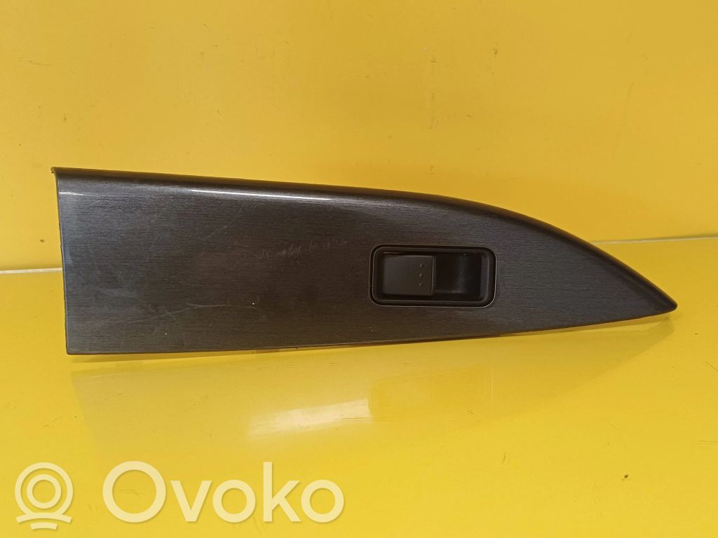 Mazda 6 Electric window control switch 