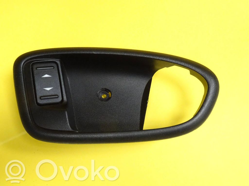 Electric window control switch   6M21U226A36