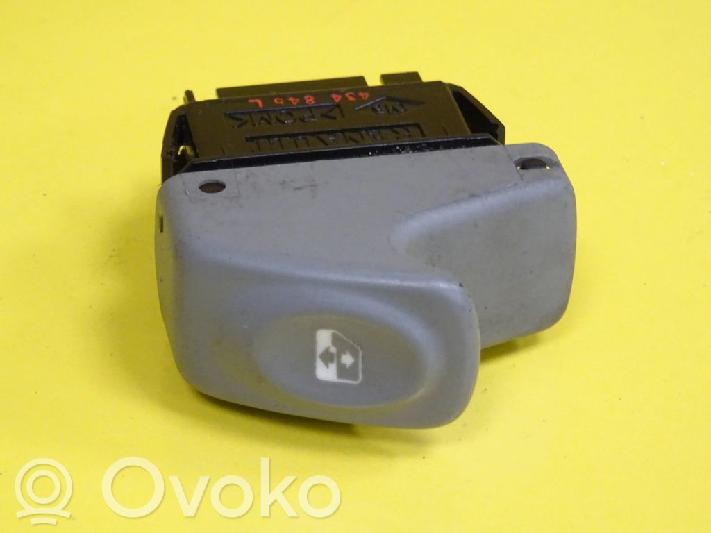 Renault Twingo I Electric window control switch 