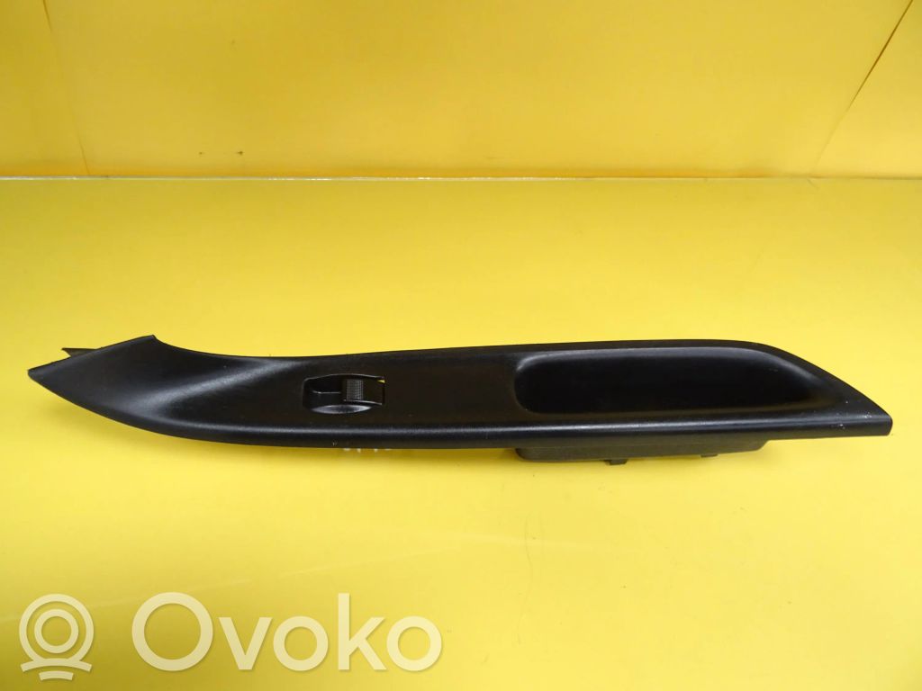 Mazda 6 Electric window control switch 