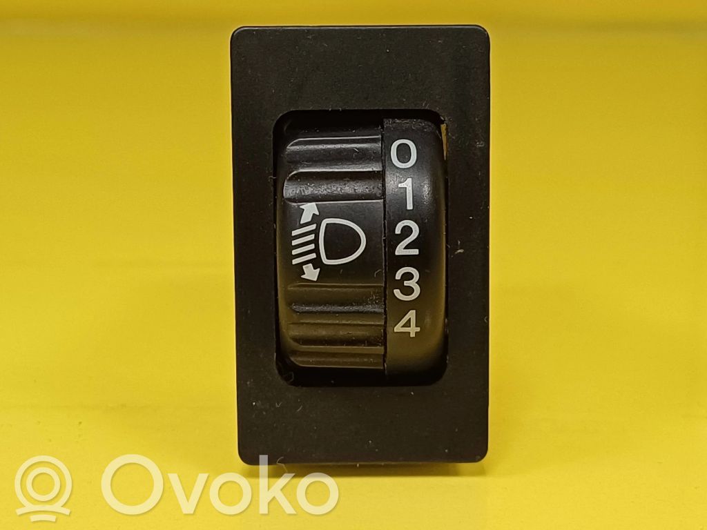 Headlight level height control switch   134056