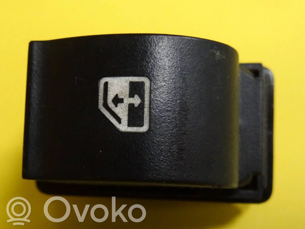 Fiat Strada Electric window control switch 