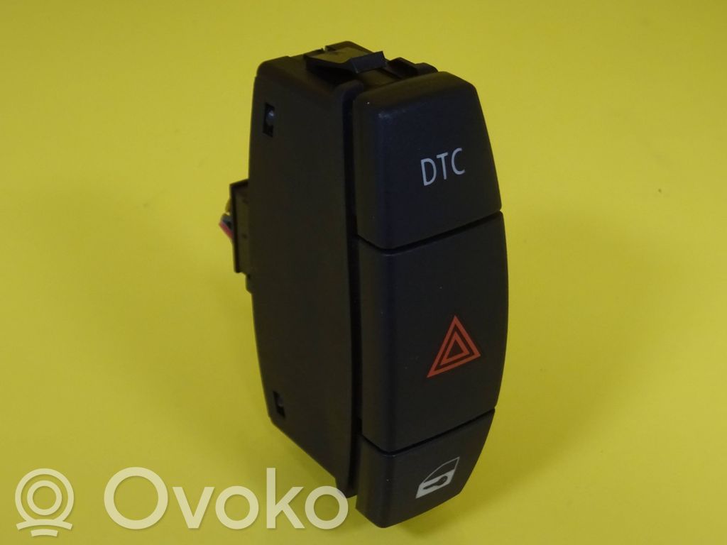 Hazard light switch   694560303,694560303,6131694560303