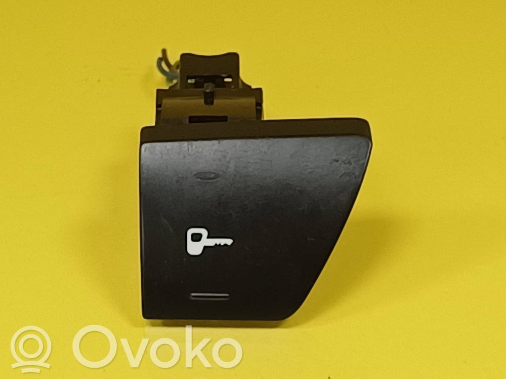 Botón interruptor de bloqueo de puertas   9636668477