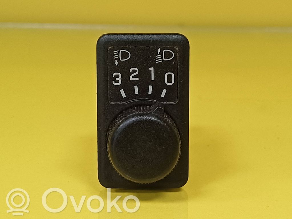 Nissan Primera Headlight level height control switch 