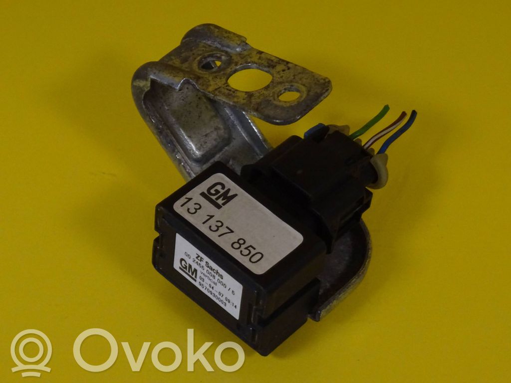 Sensor   13137850