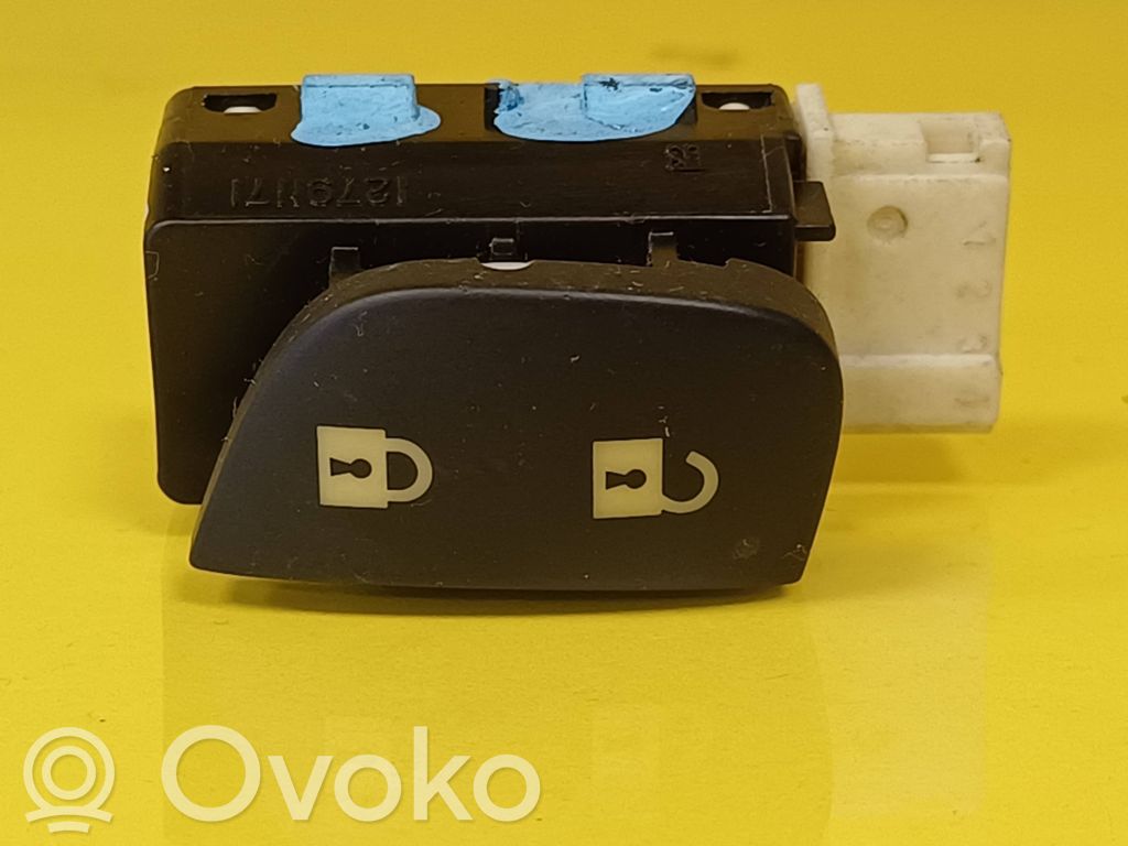 Saab 9-3 Ver1 Buton comutator închidere centralizată 