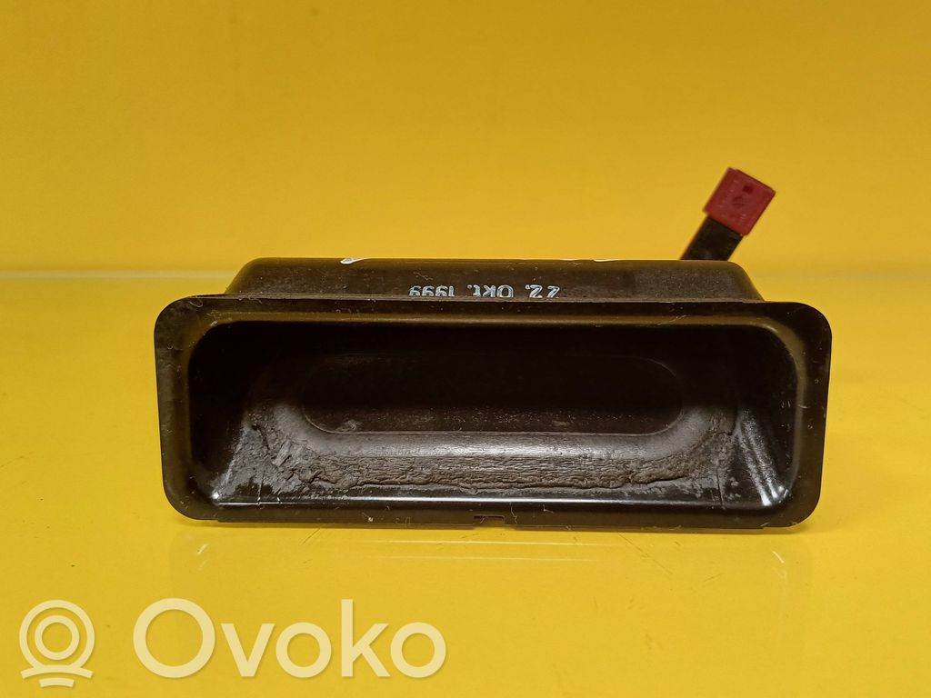 Tailgate/trunk/boot exterior handle   8360676