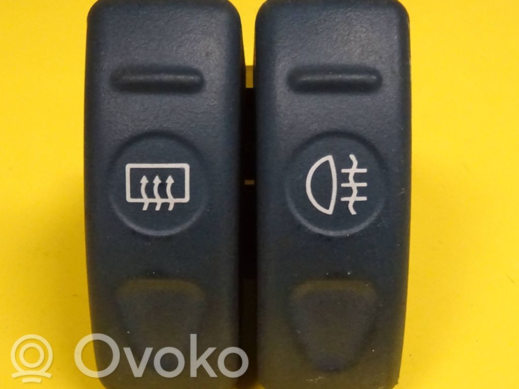 Renault Twingo I Fog light switch 