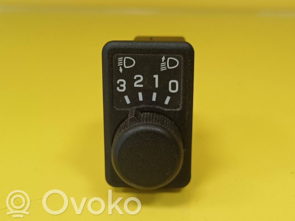 Nissan Primera Headlight level height control switch 