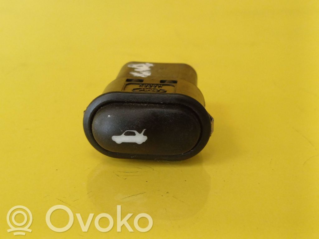 Ford Ka Tailgate opening switch 
