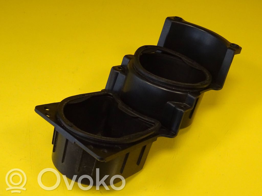 KIA Ceed Puodelių laikiklis (priekyje) 