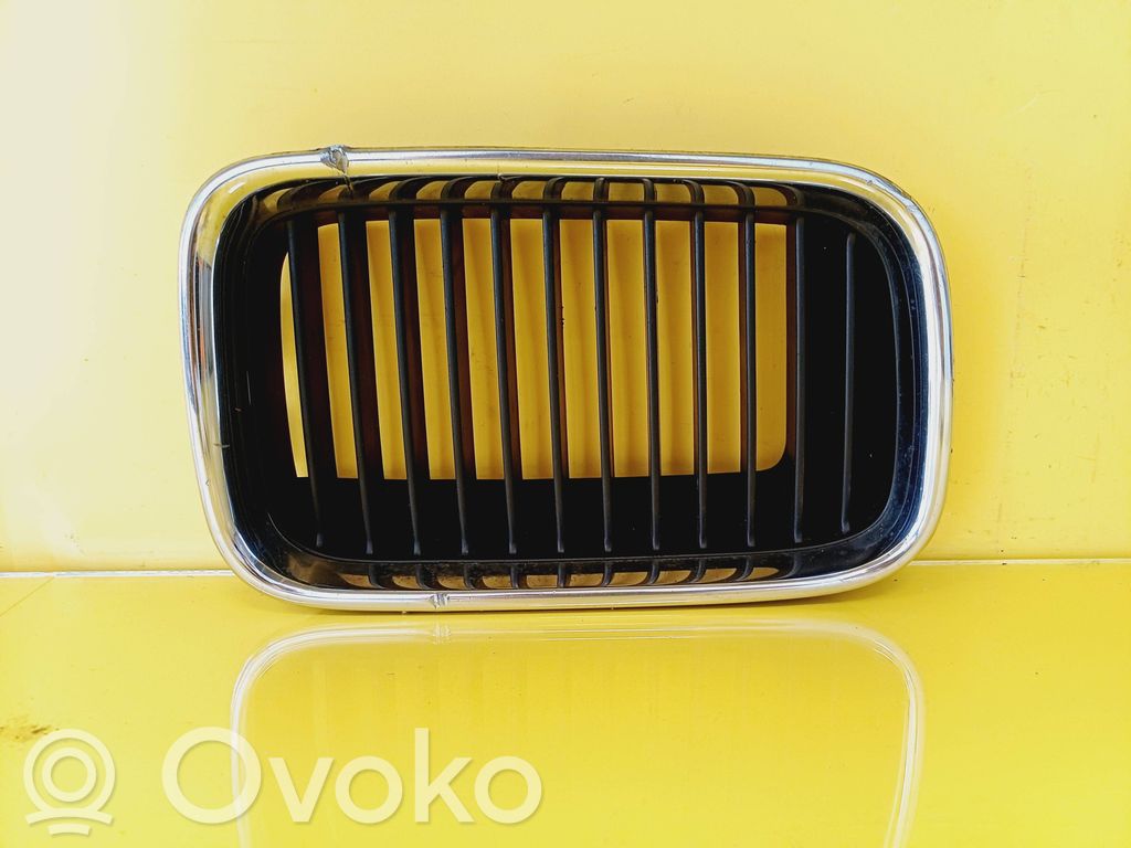 BMW 3 E36 Front grill 