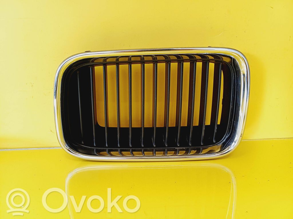 BMW 3 E36 Front grill 